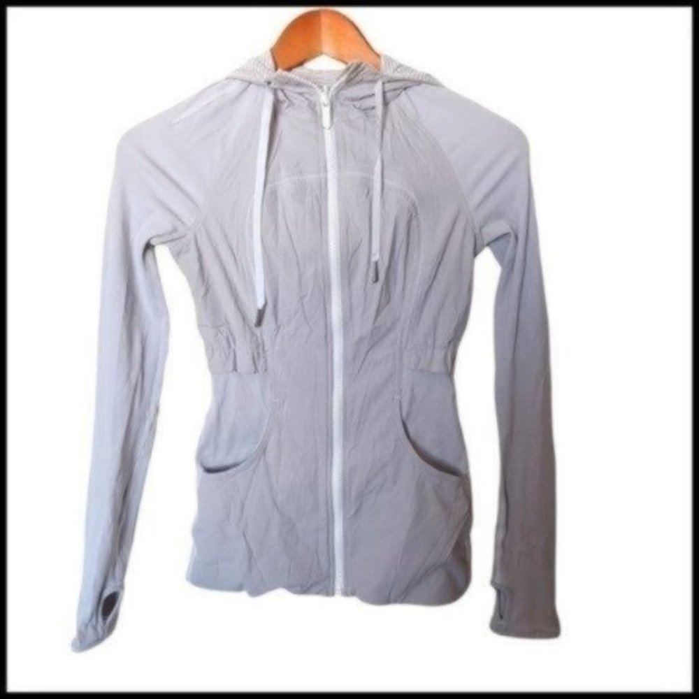 Lululemon Dance Studio Jacket Rib Sleeve‎ Light Gray size 2 Reversible